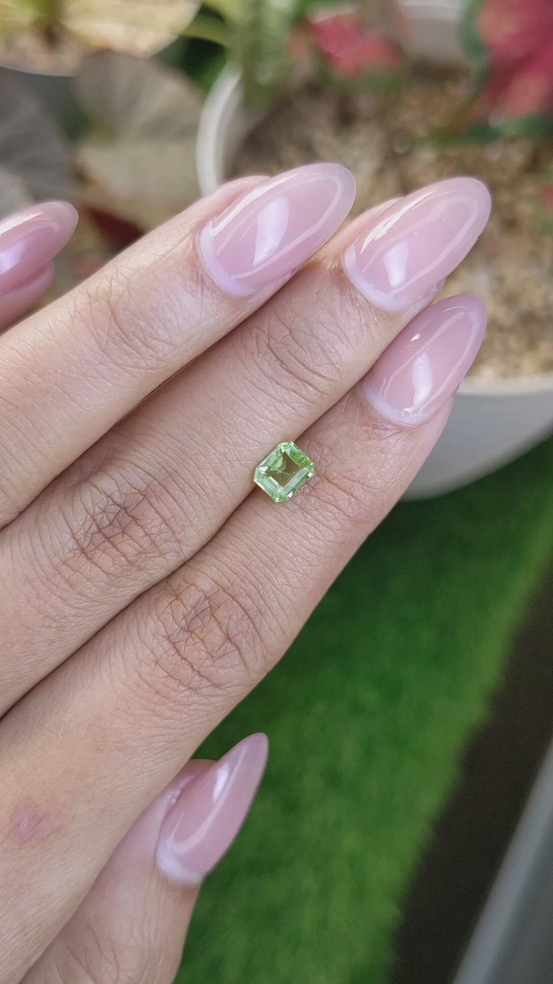 0.76 Ct. Yellowish Green Peridot from Pakistan Size Video