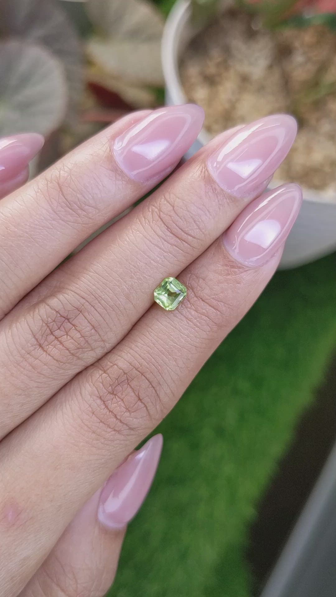 0.67 Ct. Green (Lime Green) Peridot from Pakistan Size Video