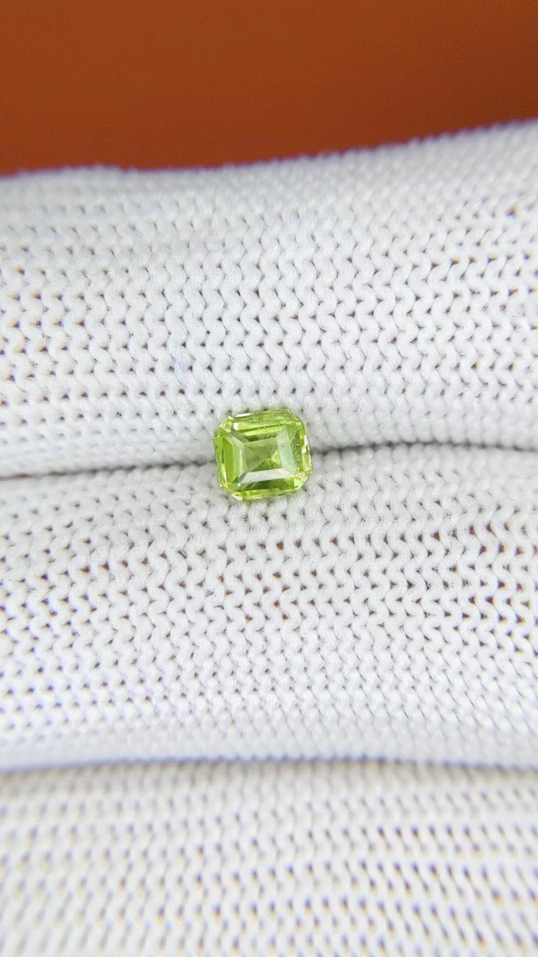 0.67 Ct. Green (Lime Green) Peridot from Pakistan Size Video