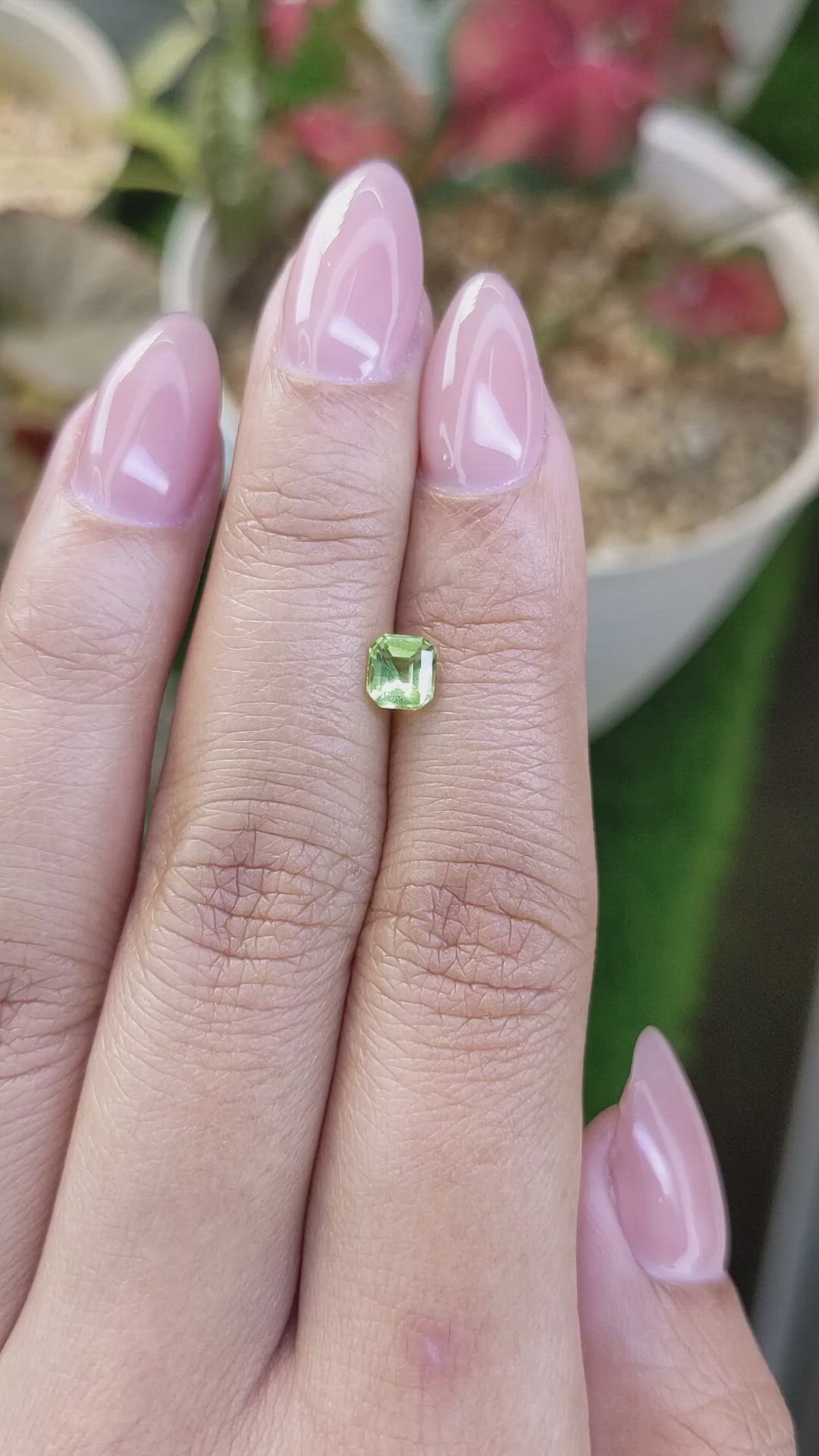 0.67 Ct. Green (Lime Green) Peridot from Pakistan Size Video