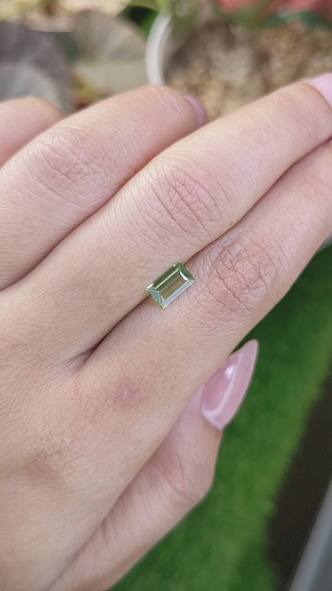0.69 Ct. Green (Lime Green) Peridot from Ceylon (Sri Lanka) Size Video