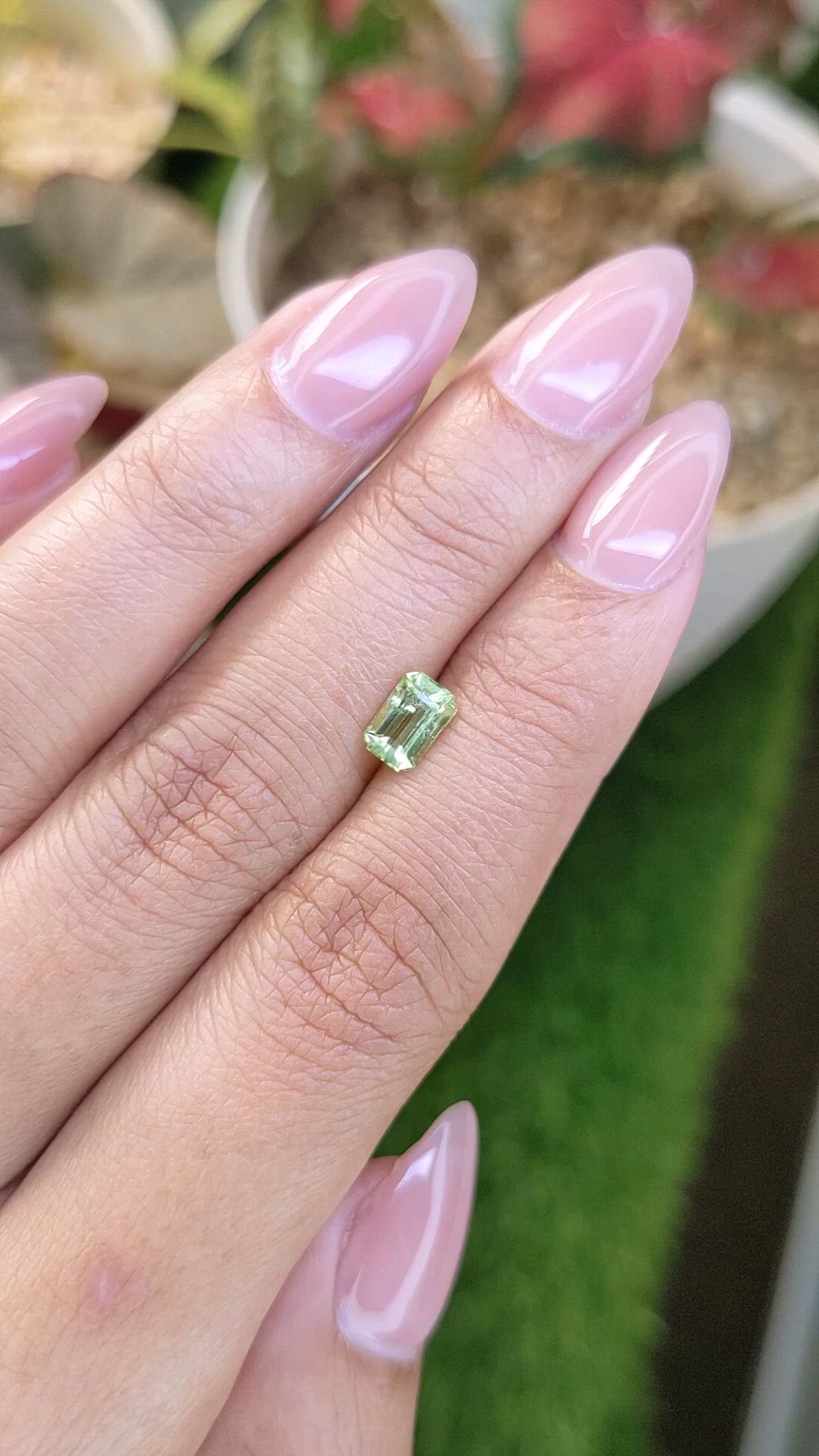 0.75 Ct. Yellowish Green Peridot from Pakistan Size Video