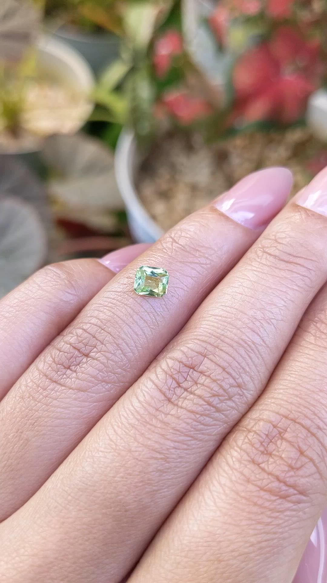 0.51 Ct. Yellowish Green Peridot from Pakistan Size Video