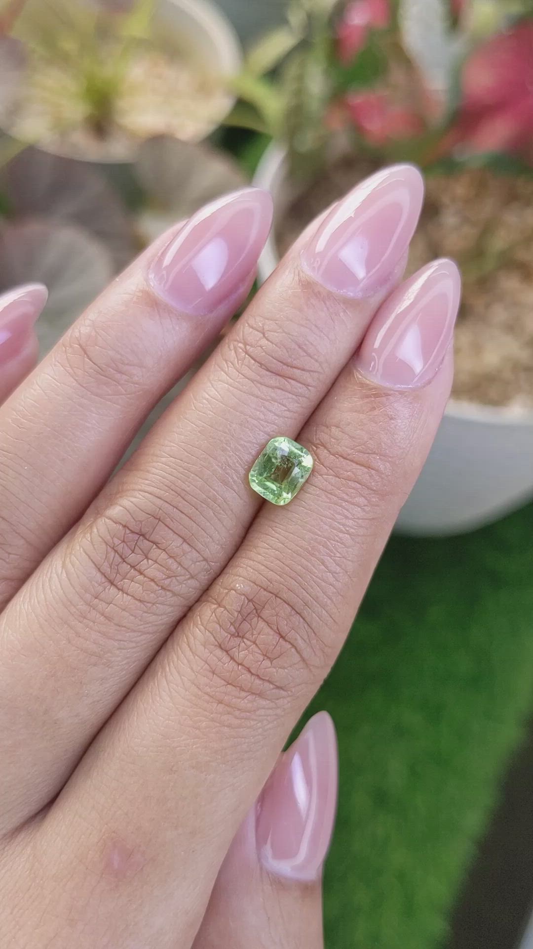1.13 Ct. Yellowish Green Peridot from Pakistan Size Video