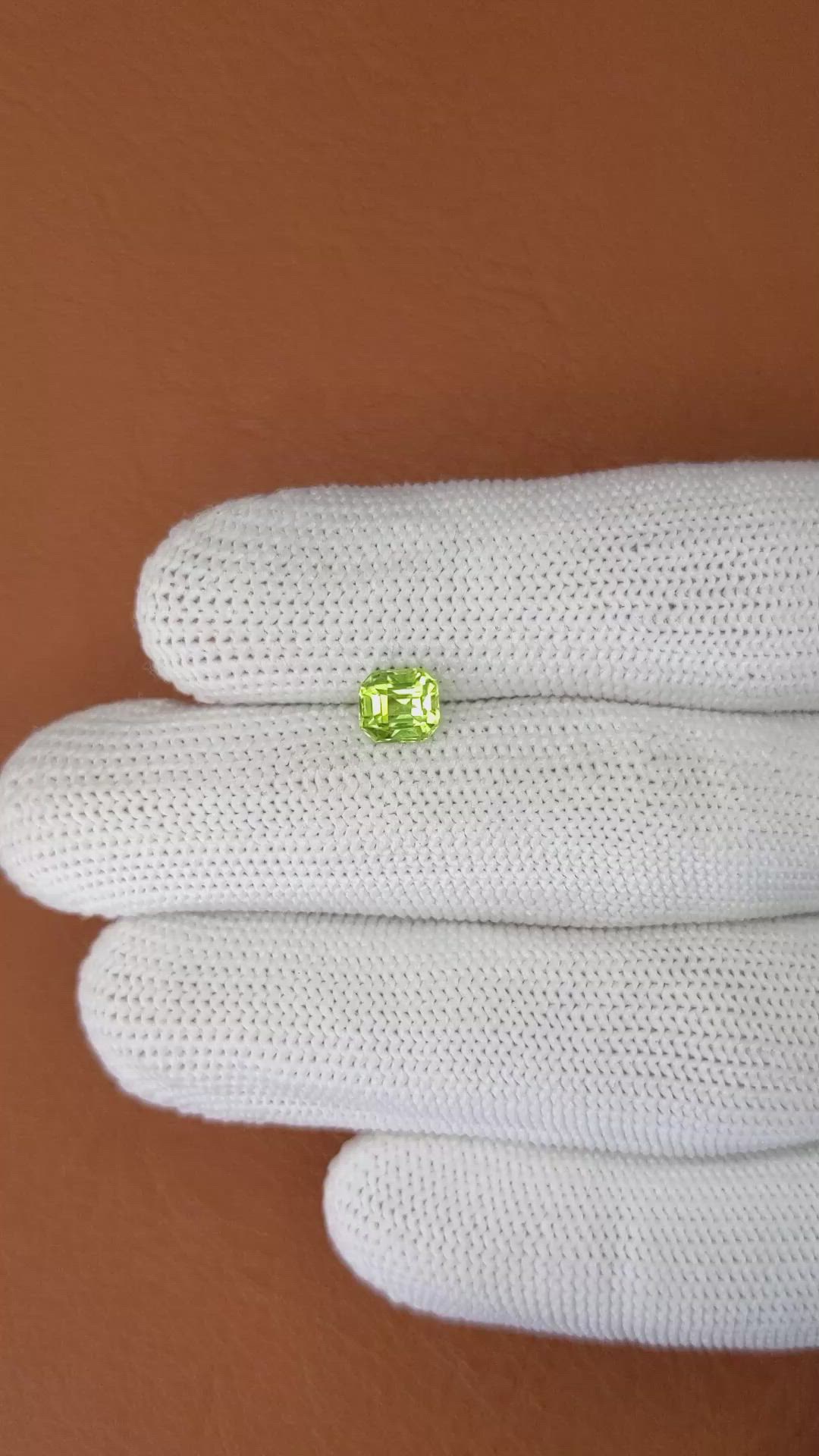 1.05 Ct. Yellowish Green Peridot from Ceylon (Sri Lanka) Size Video
