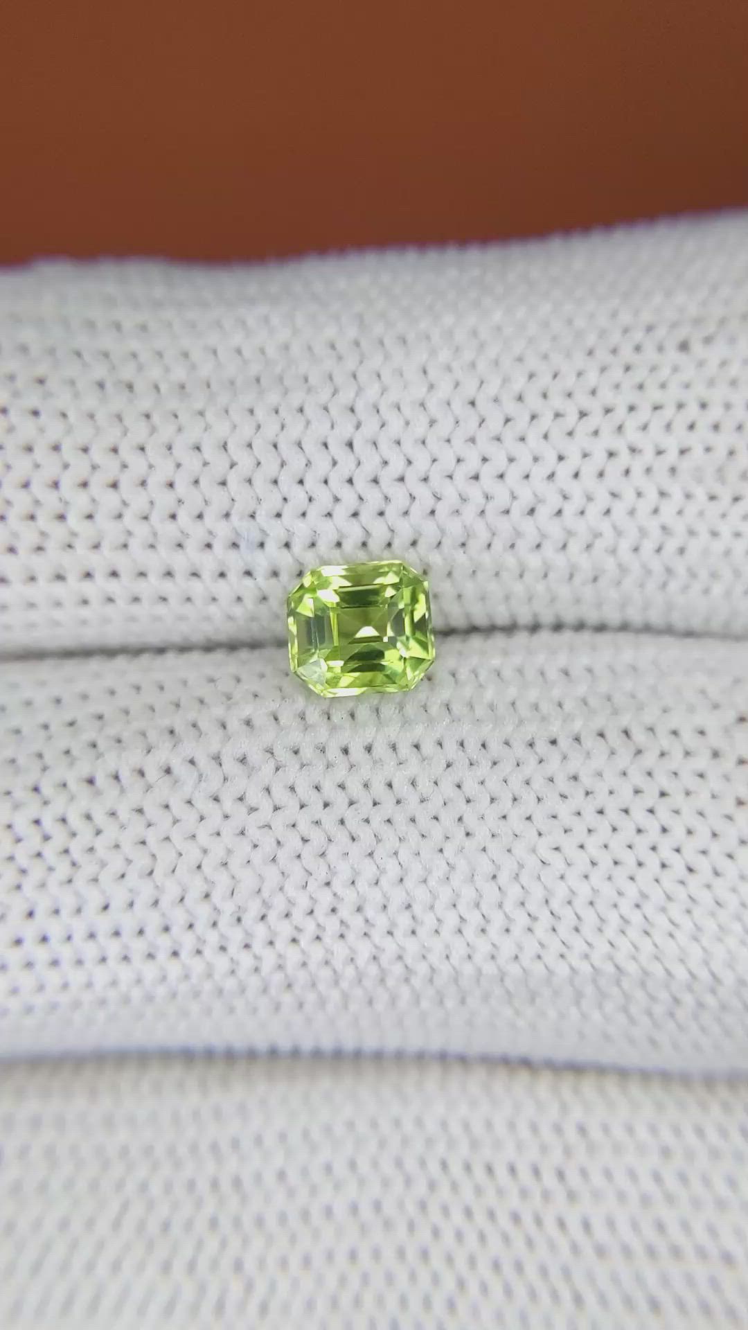 1.05 Ct. Yellowish Green Peridot from Ceylon (Sri Lanka) Size Video