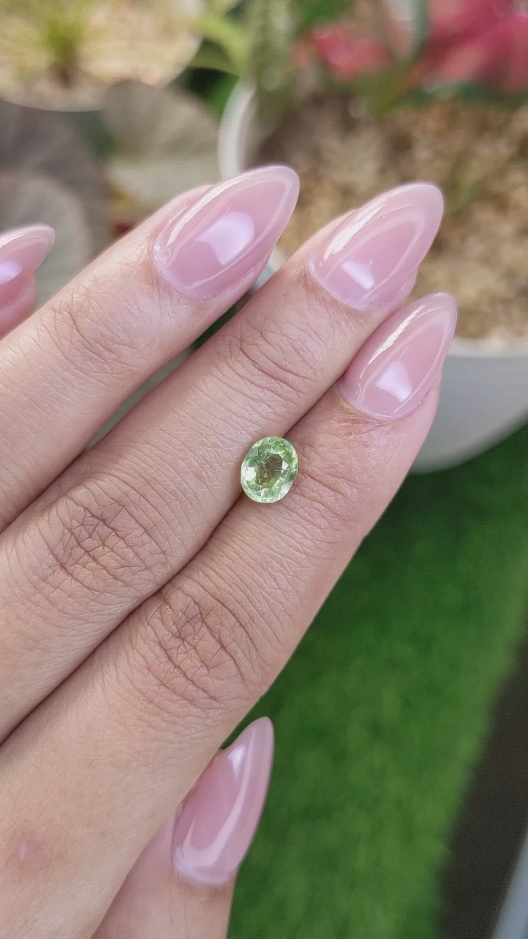 1.12 Ct. Yellowish Green Peridot from Pakistan Size Video