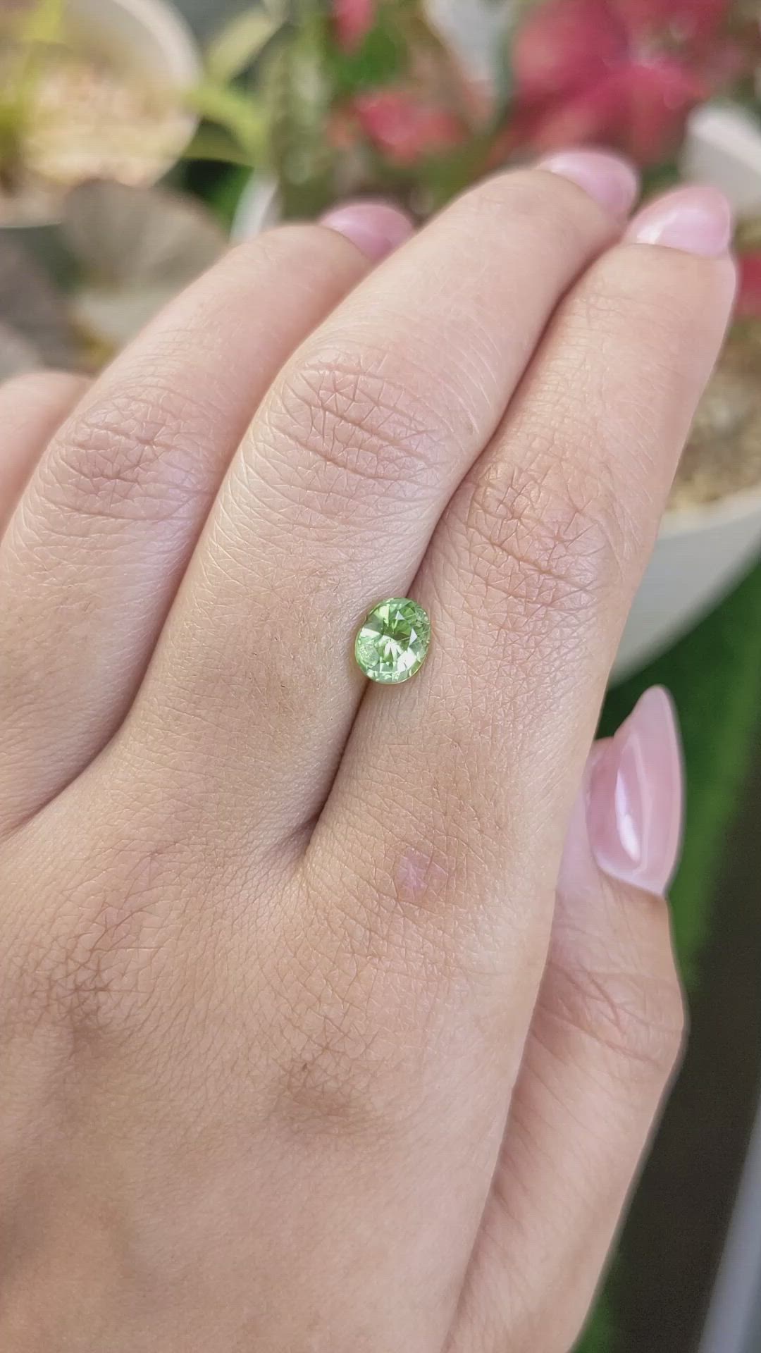 1.10 Ct. Yellowish Green Peridot from Pakistan Size Video