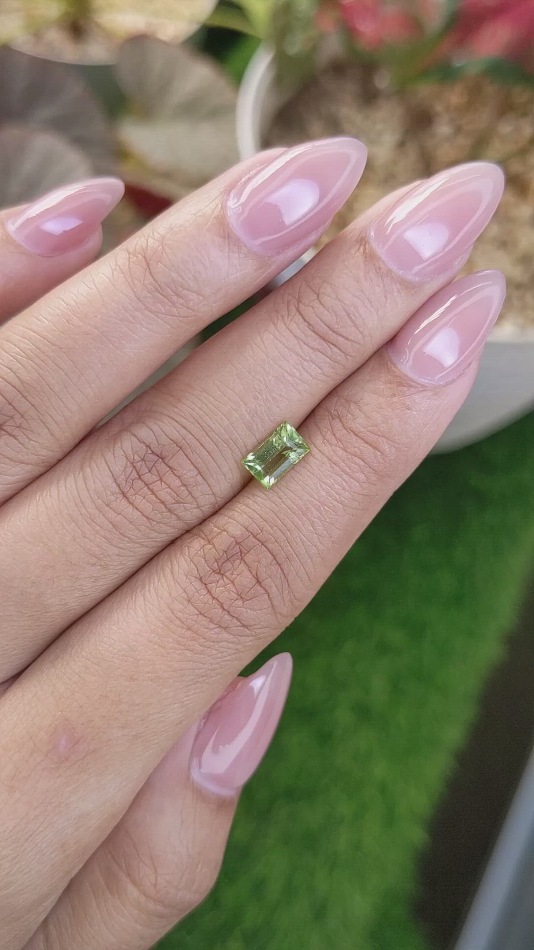 0.94 Ct. Green (Lime Green) Peridot from Pakistan Size Video