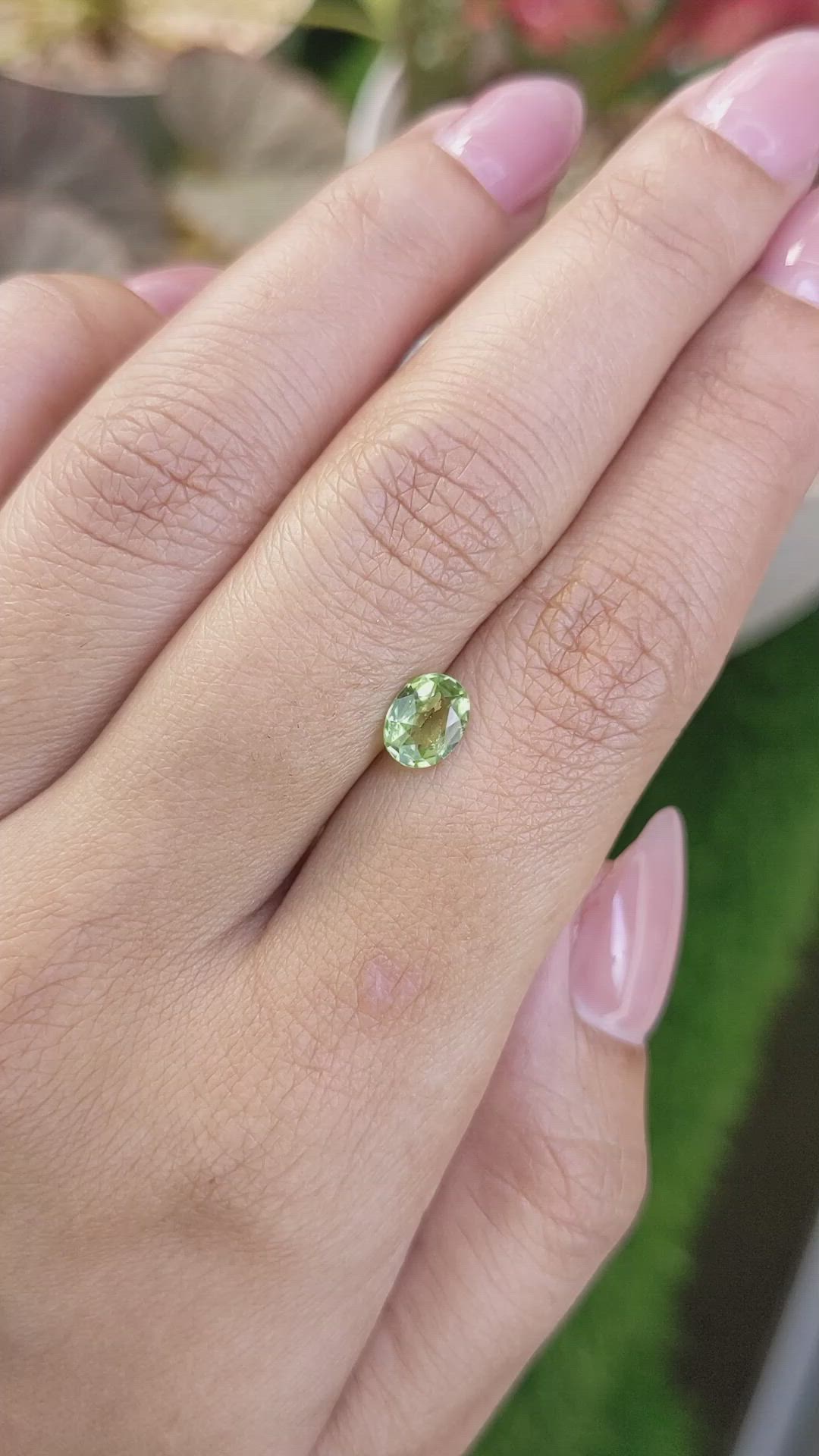 0.82 Ct. Green (Lime Green) Peridot from Ceylon (Sri Lanka) Size Video