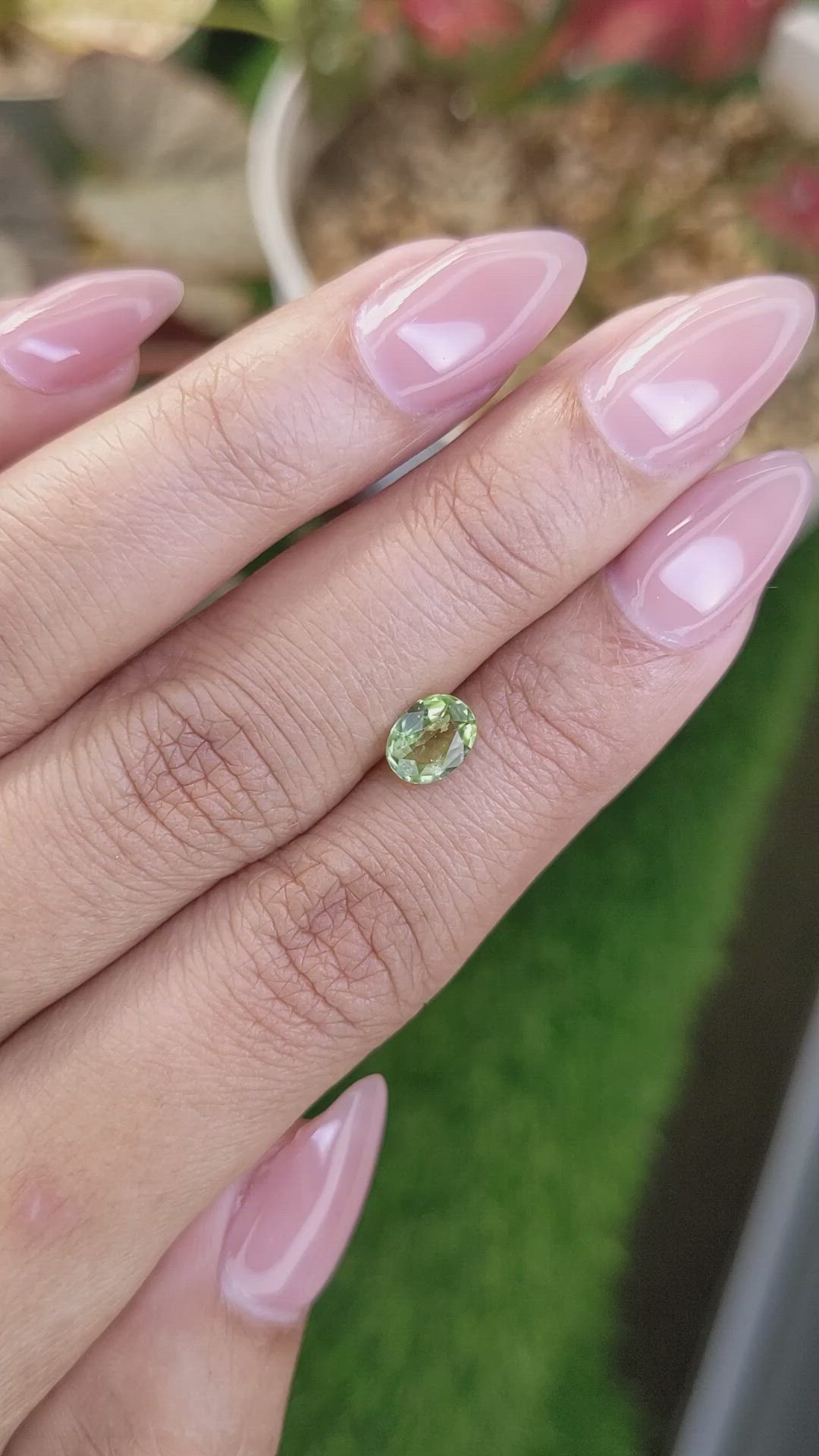 0.82 Ct. Green (Lime Green) Peridot from Ceylon (Sri Lanka) Size Video