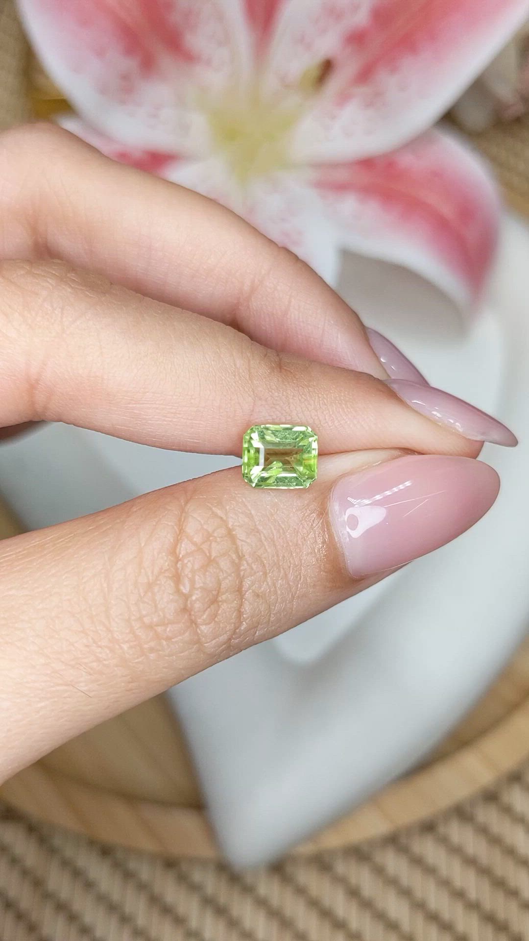 1.36 Ct. Yellowish Green Peridot from Pakistan Size Video