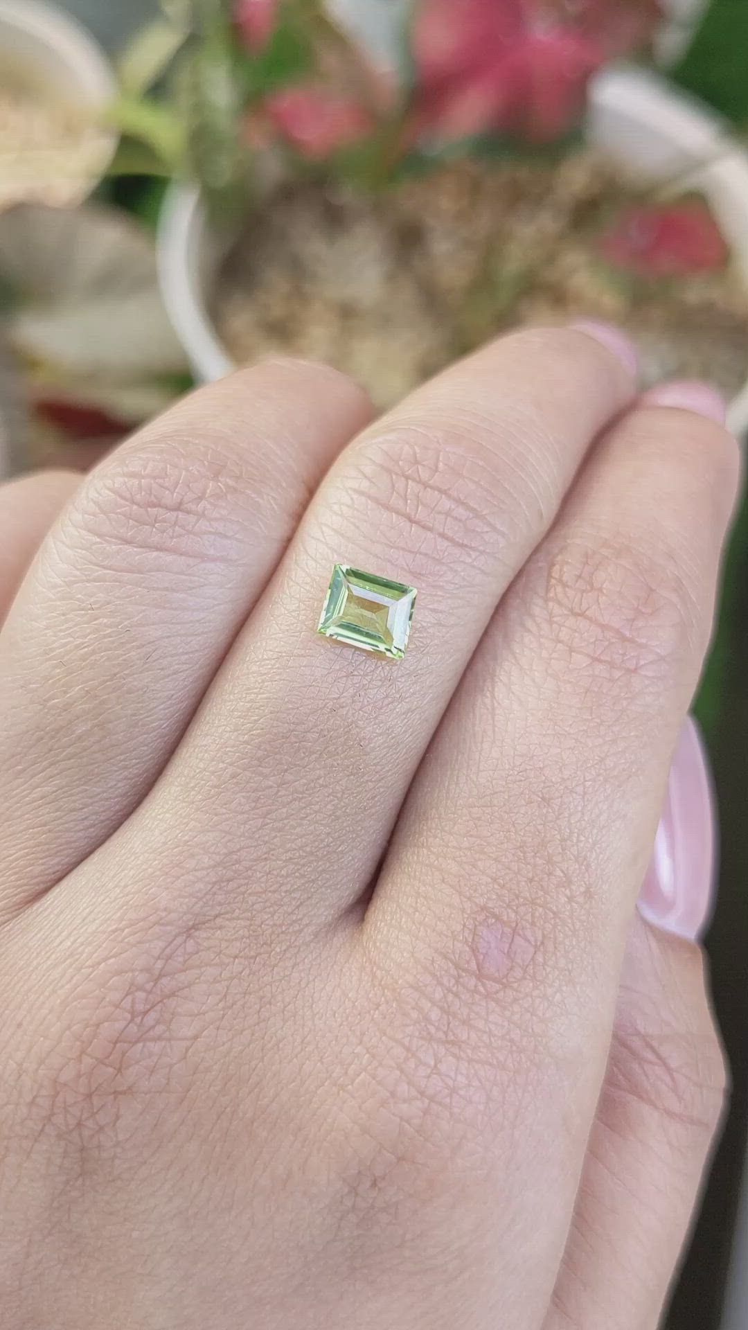 0.74 Ct. Yellowish Green Peridot from Ceylon (Sri Lanka) Size Video