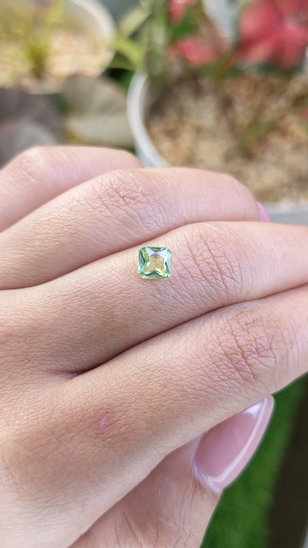 0.70 Ct. Yellowish Green Peridot from Pakistan Size Video