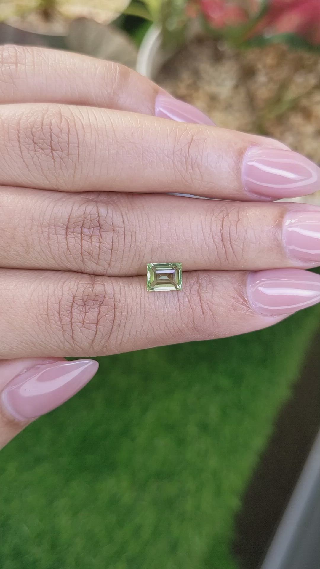 0.91 Ct. Yellowish Green Peridot from Pakistan Size Video