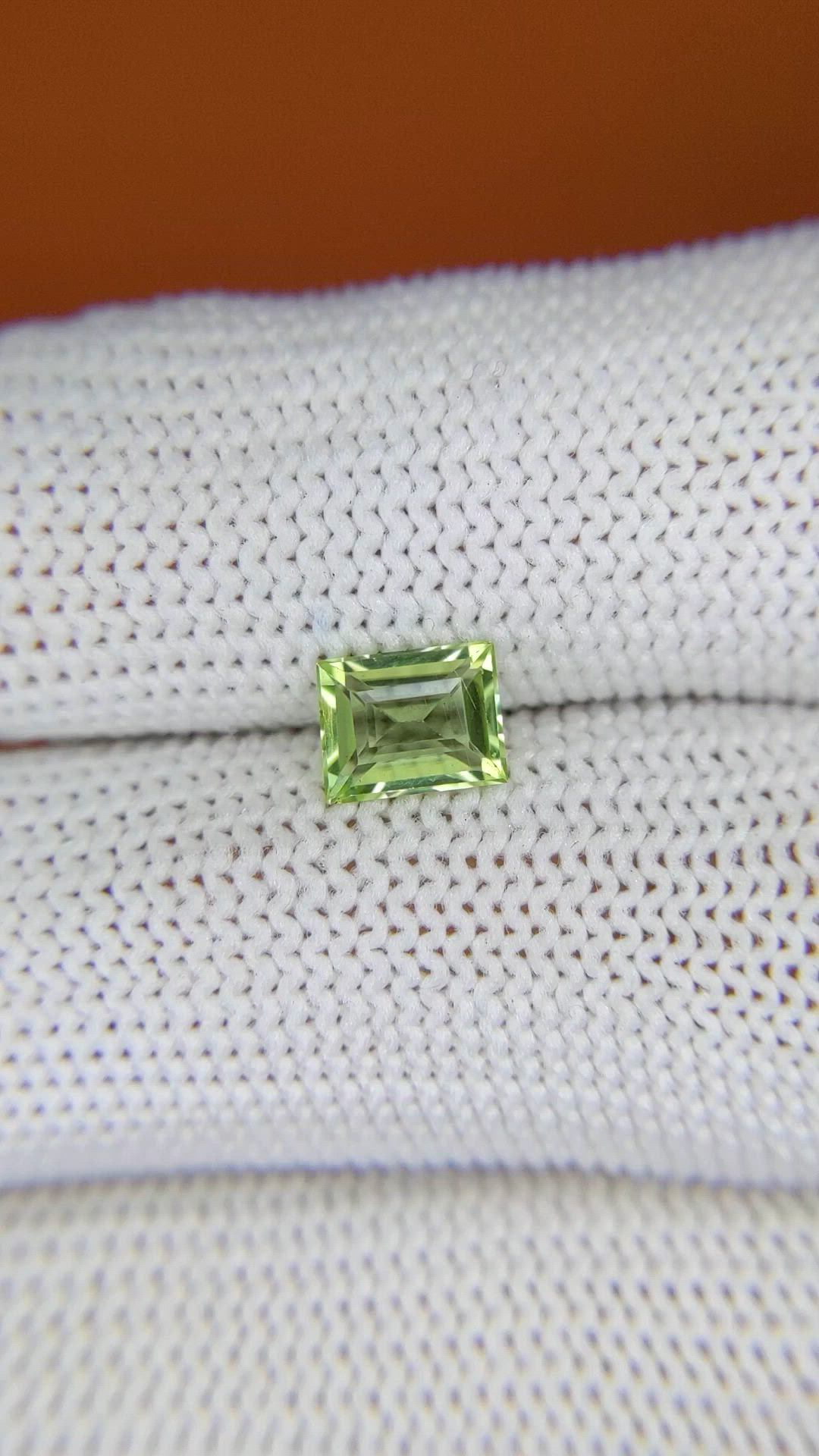 0.91 Ct. Yellowish Green Peridot from Pakistan Size Video