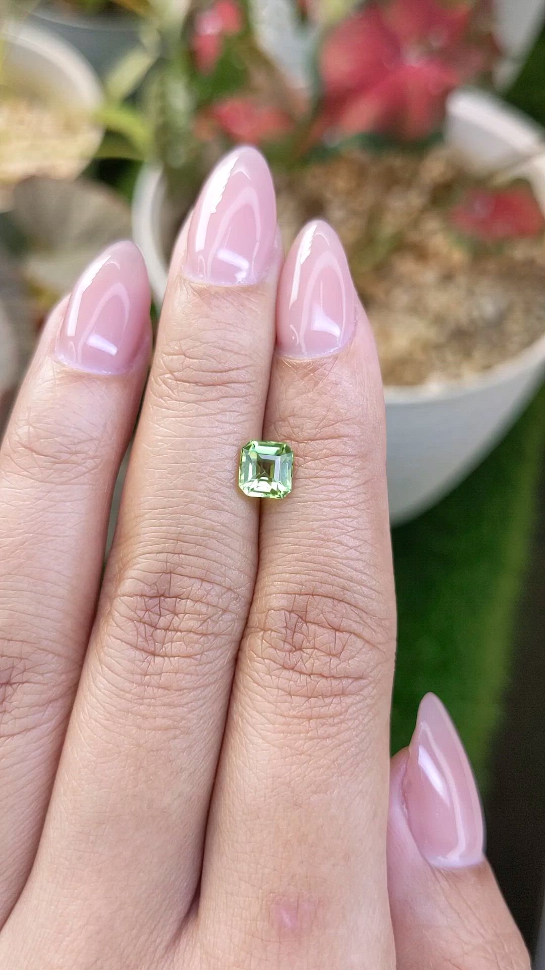 1.09 Ct. Yellowish Green Peridot from Pakistan Size Video