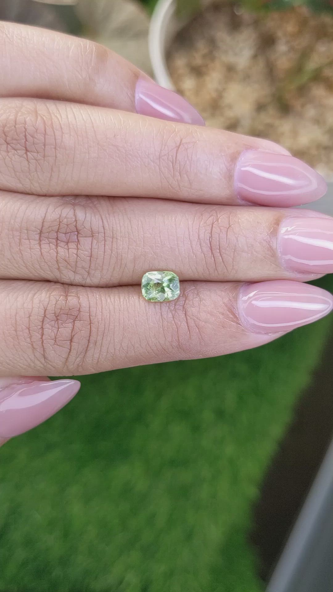 0.98 Ct. Yellowish Green Peridot from Pakistan Size Video
