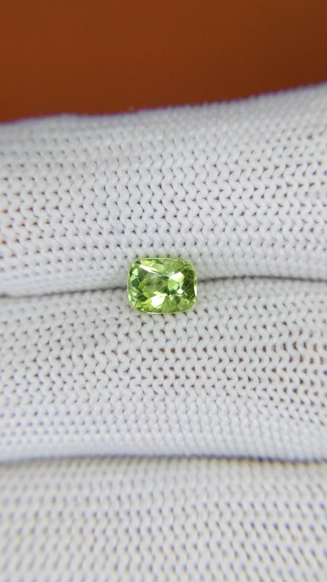 0.98 Ct. Yellowish Green Peridot from Pakistan Size Video