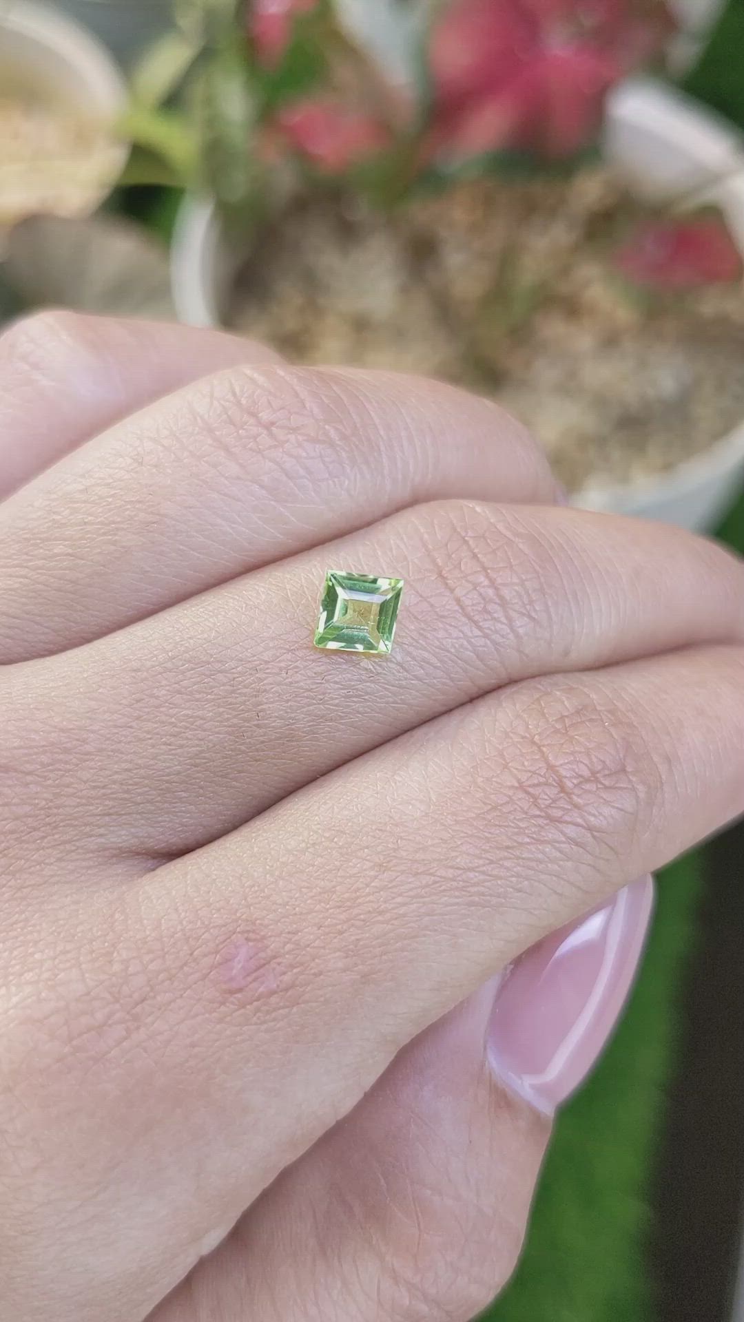 0.73 Ct. Yellowish Green Peridot from Pakistan Size Video