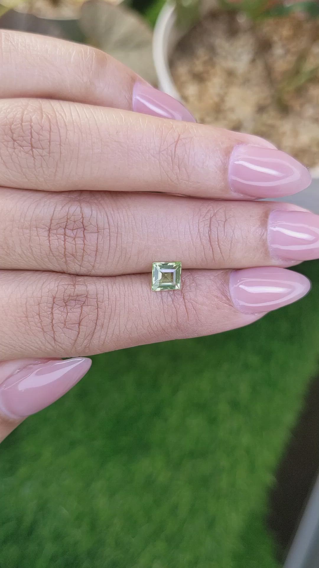 0.73 Ct. Yellowish Green Peridot from Pakistan Size Video