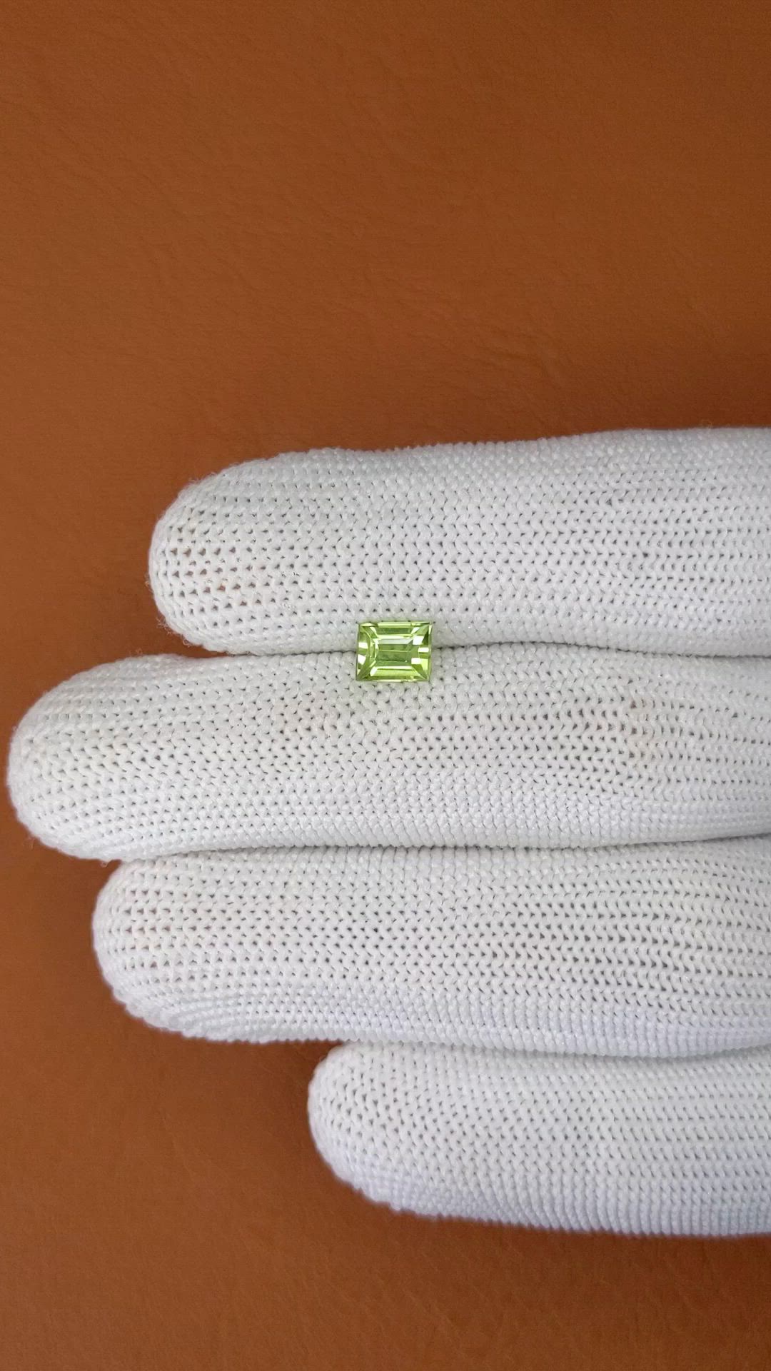 0.84 Ct. Yellowish Green Peridot from Pakistan Size Video