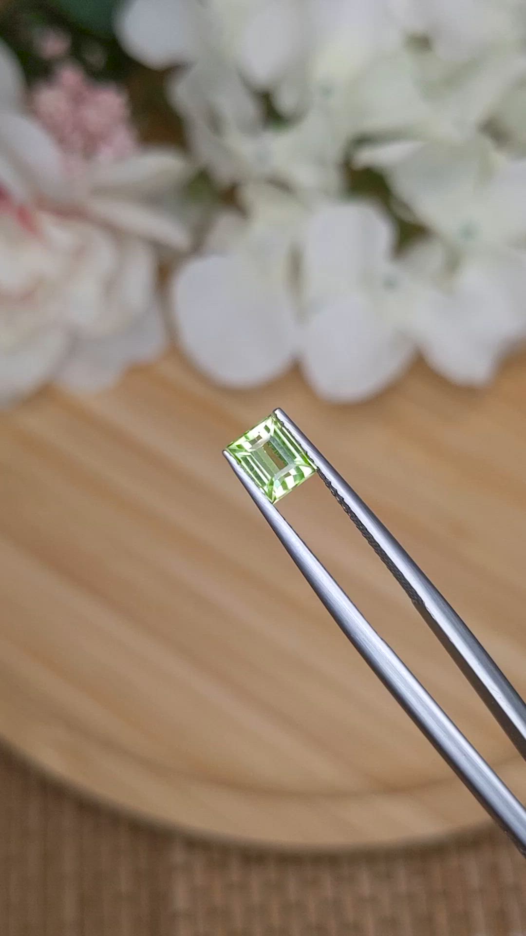 0.84 Ct. Yellowish Green Peridot from Pakistan Size Video