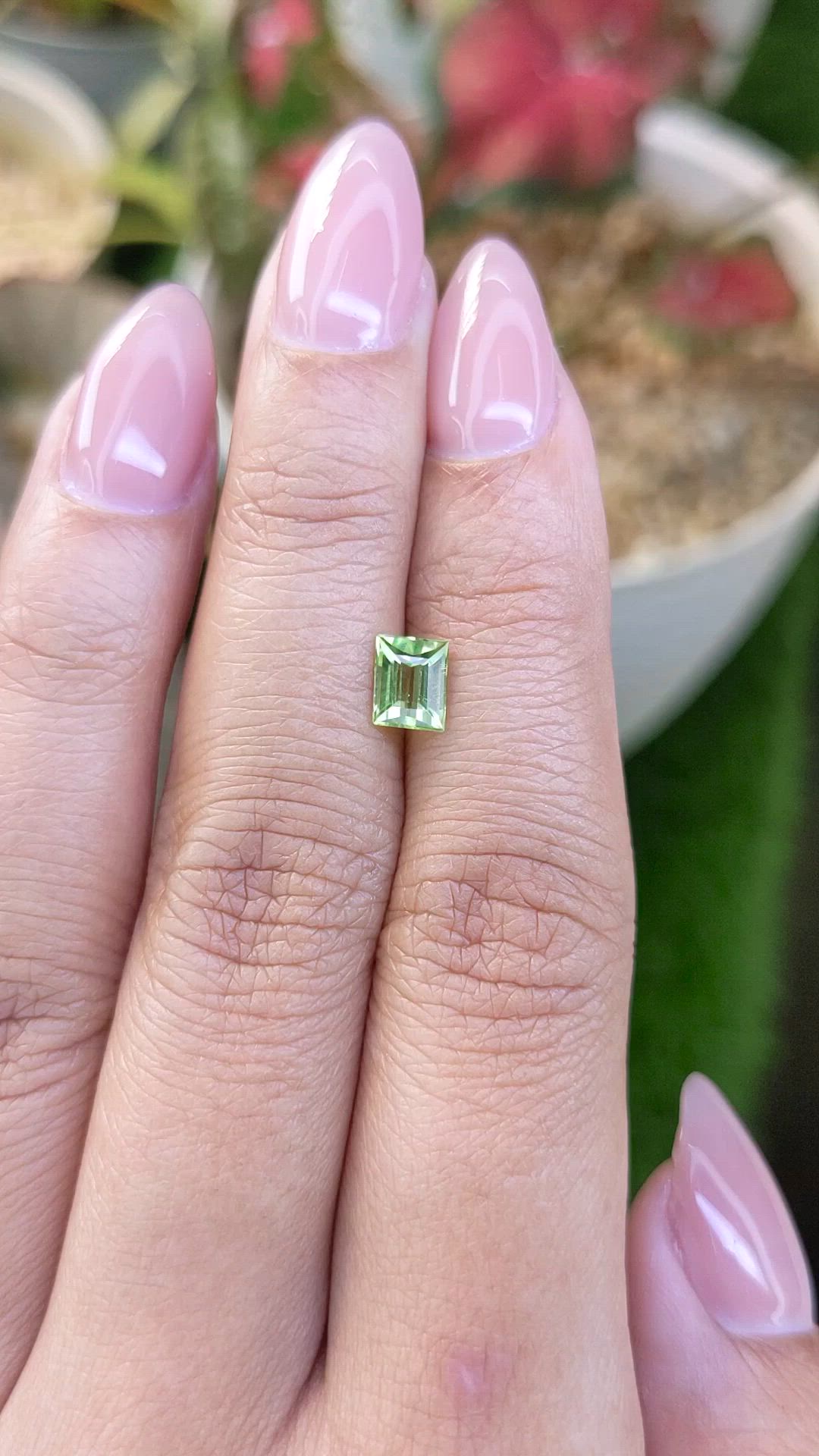 0.84 Ct. Yellowish Green Peridot from Pakistan Size Video