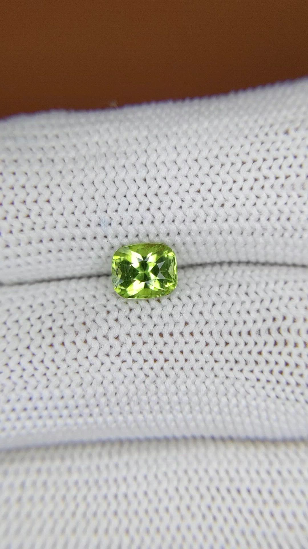 1.03 Ct. Yellowish Green Peridot from Pakistan Size Video