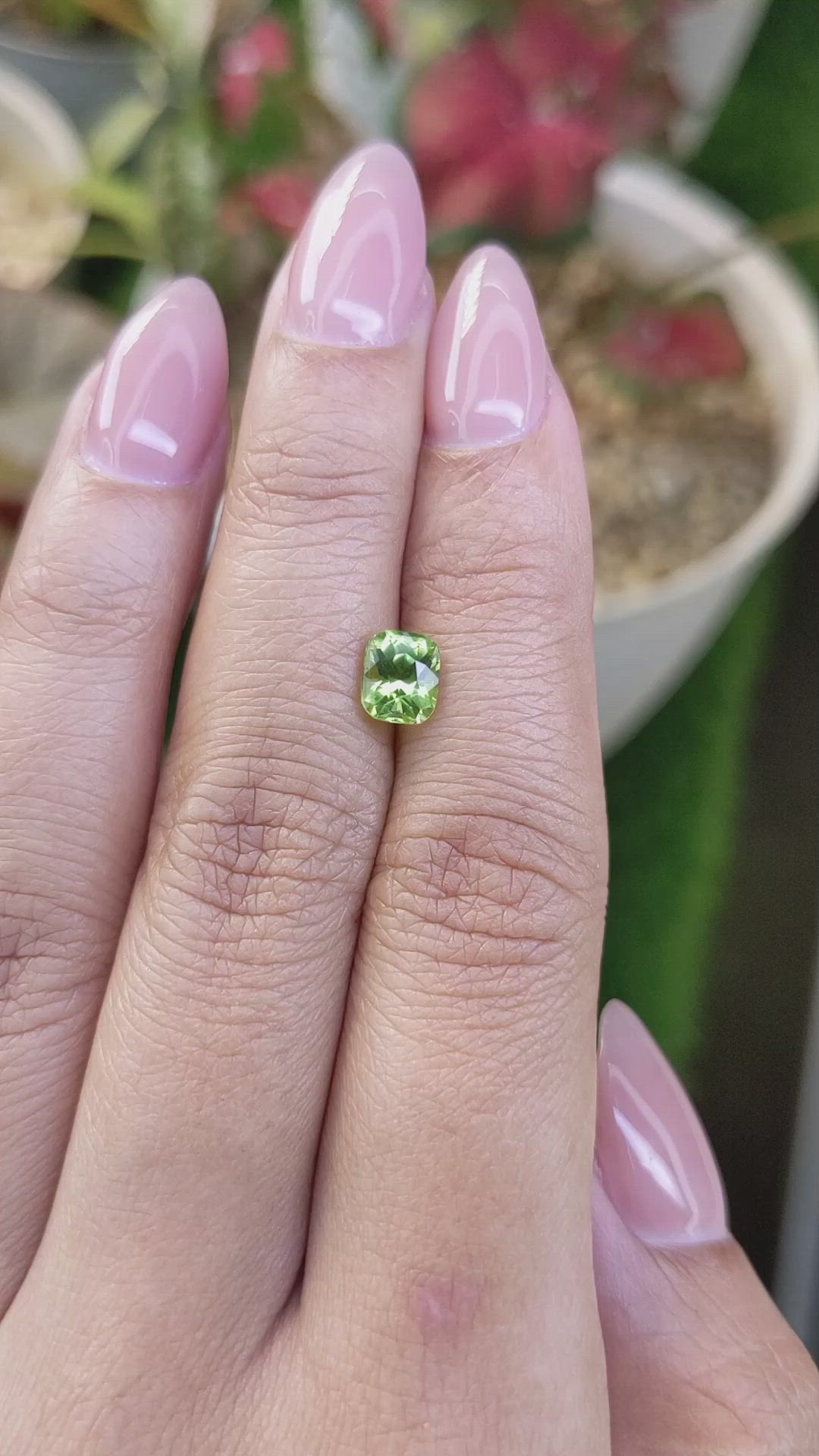 1.03 Ct. Yellowish Green Peridot from Pakistan Size Video