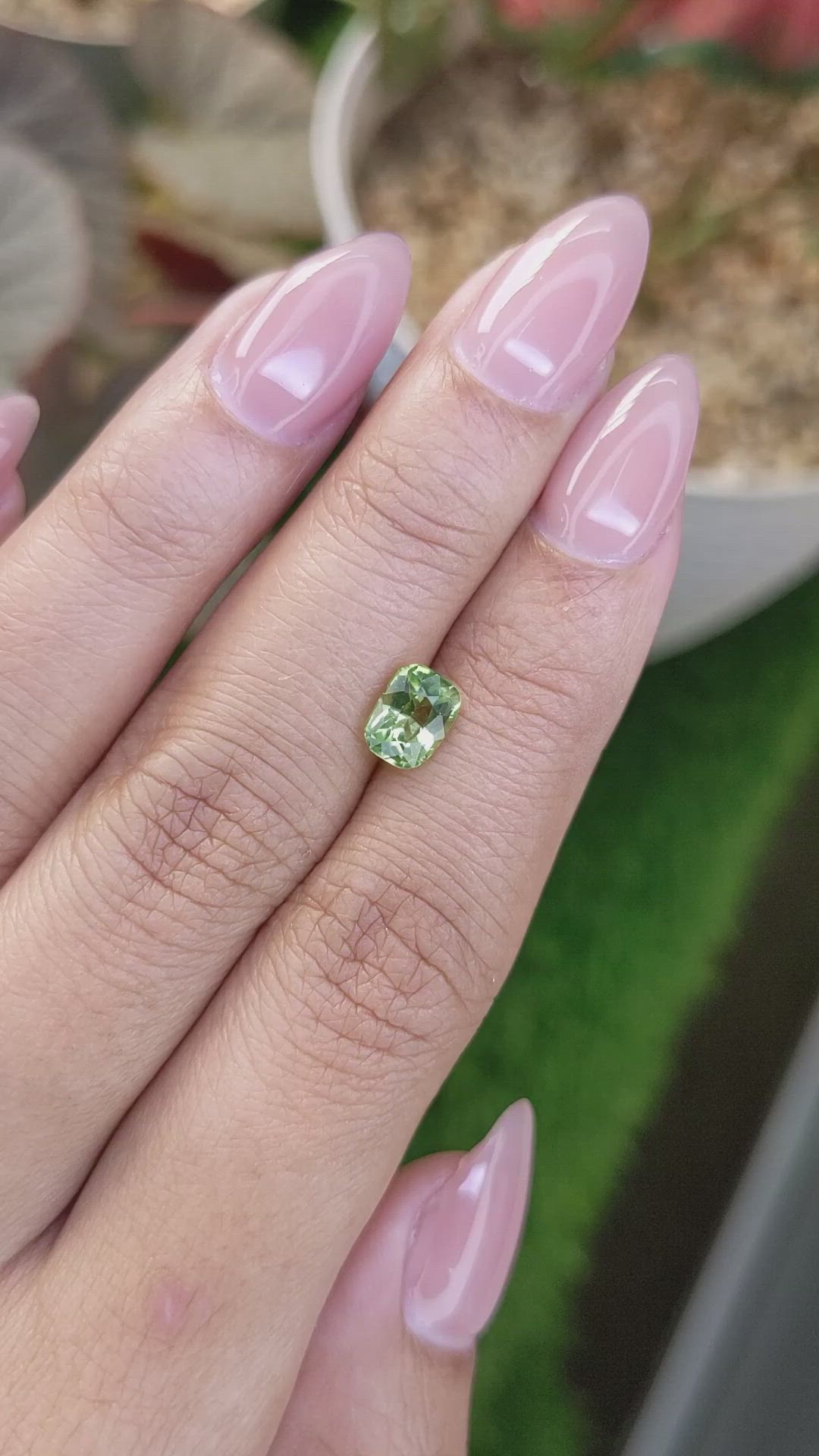 1.15 Ct. Yellowish Green Peridot from Pakistan Size Video