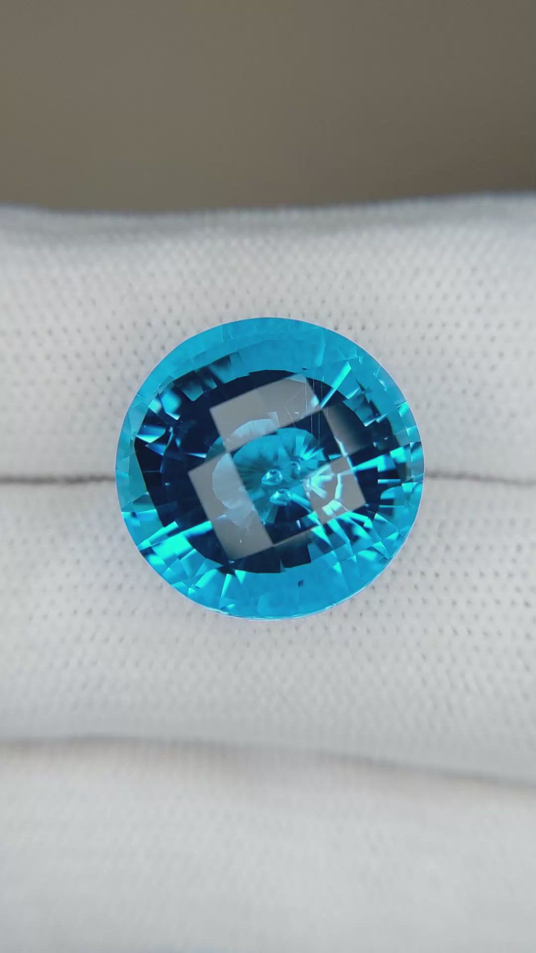 19.86 Ct. Swiss Blue Topaz from Brazil Size Video