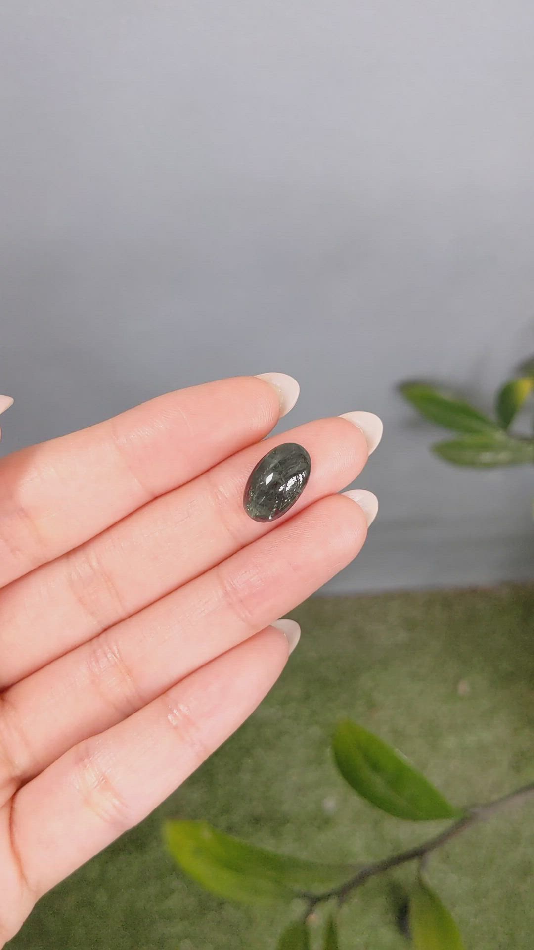 4.16 Ct. Cabochon Alexandrite from Russia Size Video