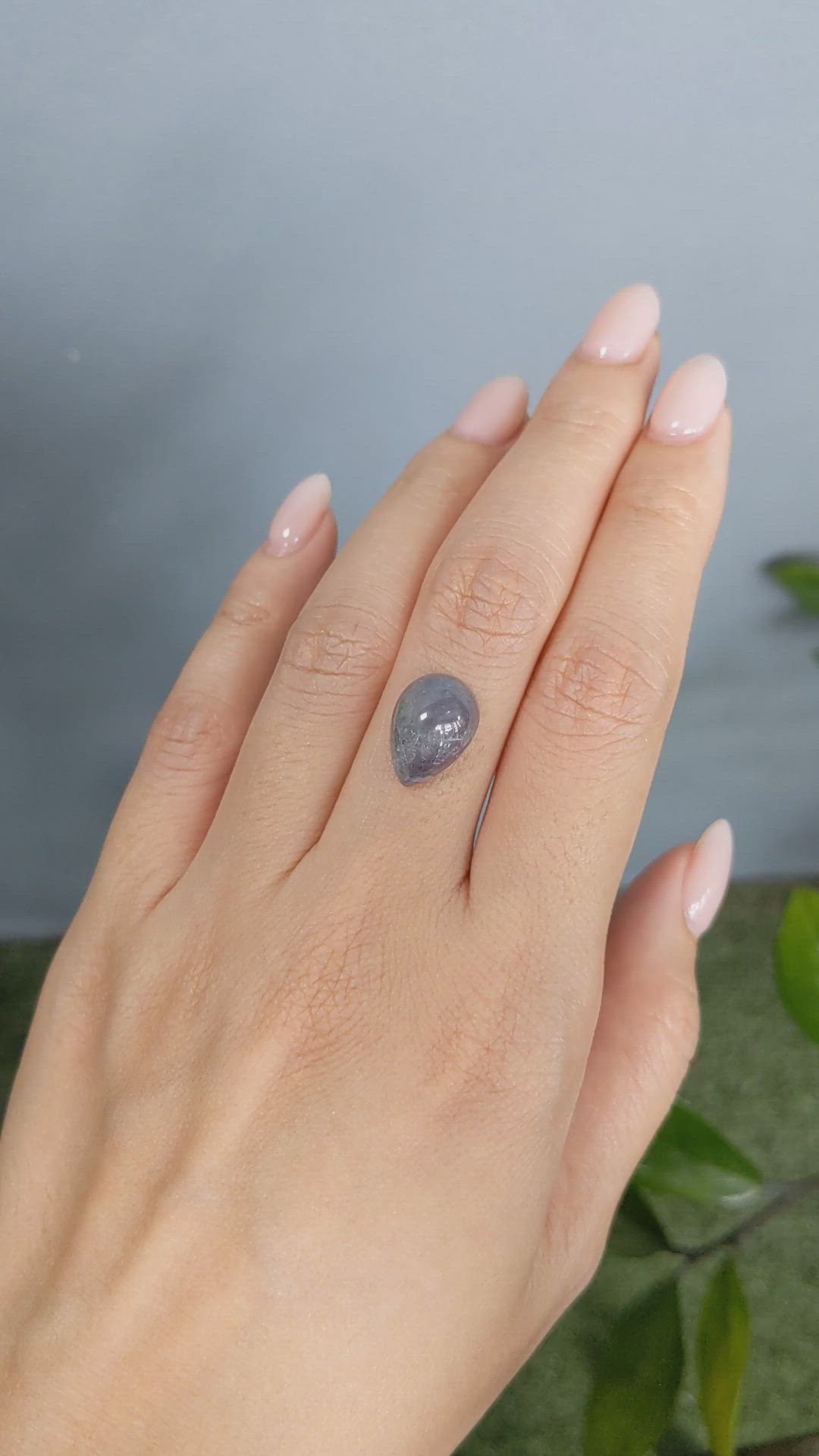 7.90 Ct. Cabochon Alexandrite from Russia Size Video