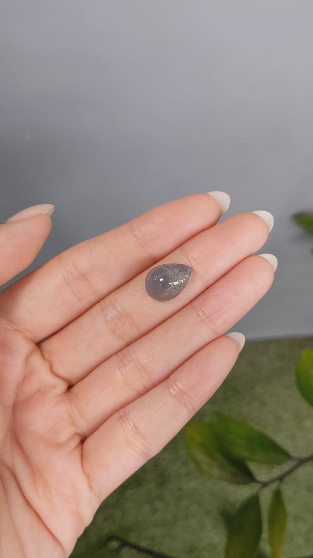 7.90 Ct. Cabochon Alexandrite from Russia Size Video
