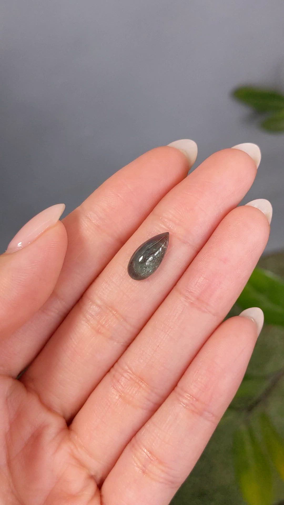 2.87 Ct. Cabochon Alexandrite from Russia Size Video