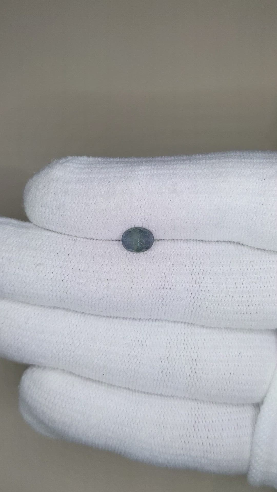 0.99 Ct. Alexandrite from Russia Size Video