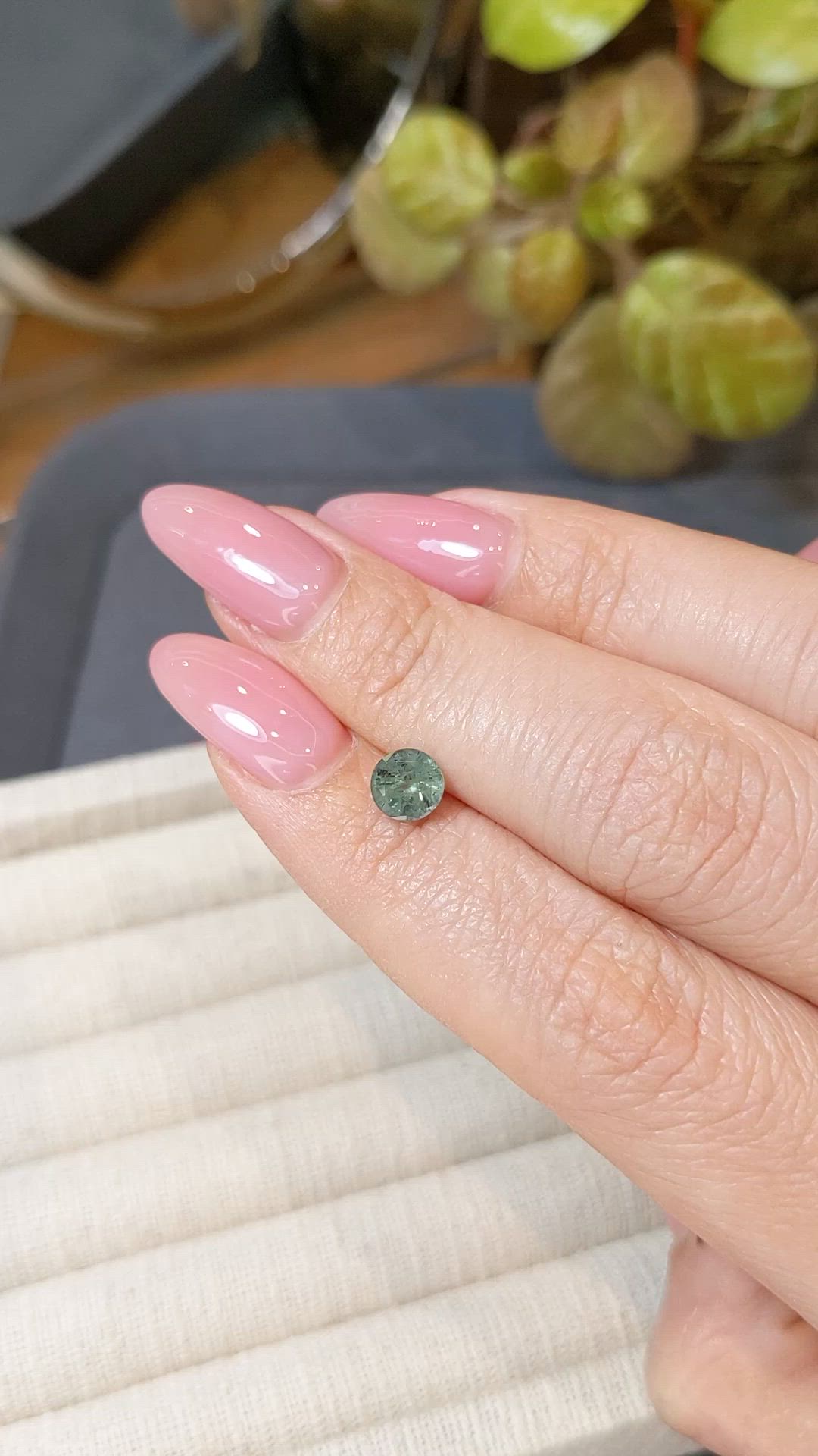 0.92 Ct. Alexandrite from Russia Size Video
