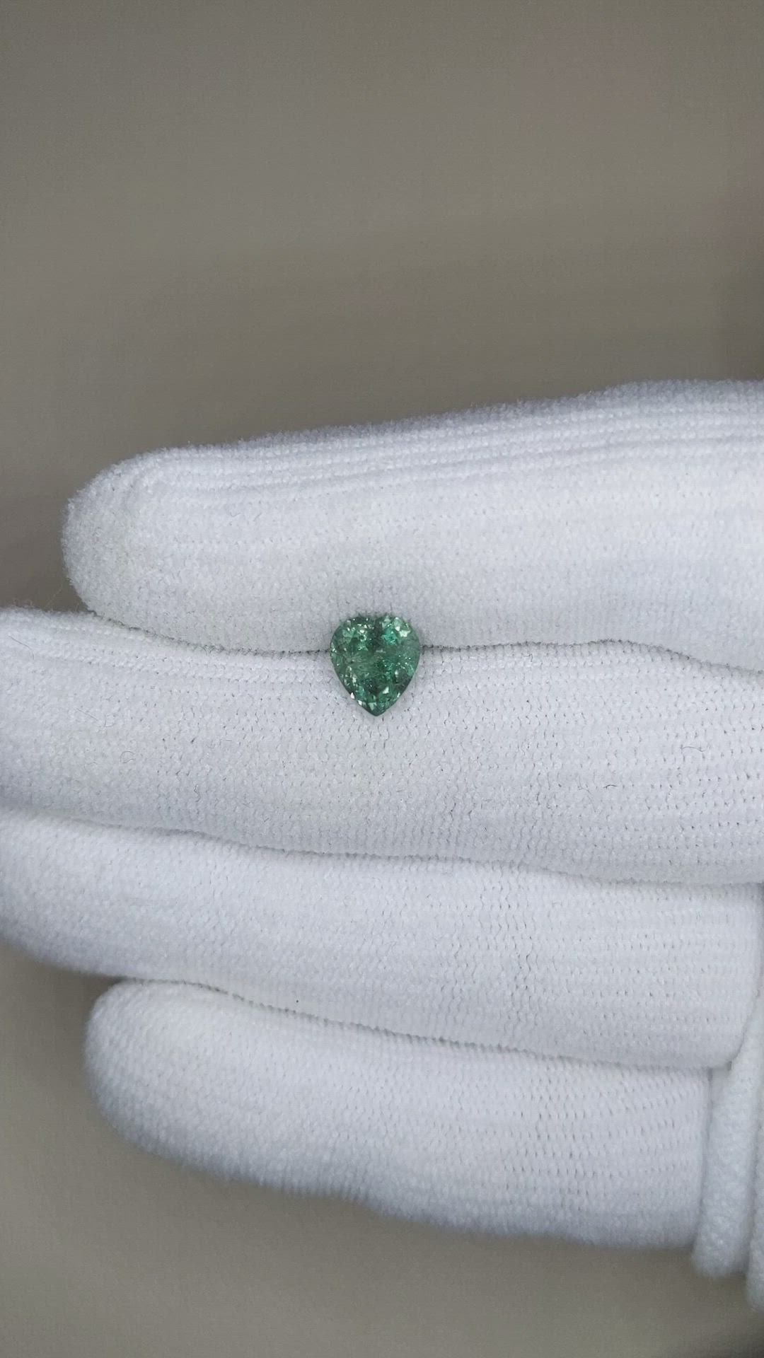 1.52 Ct. Alexandrite from Russia Size Video