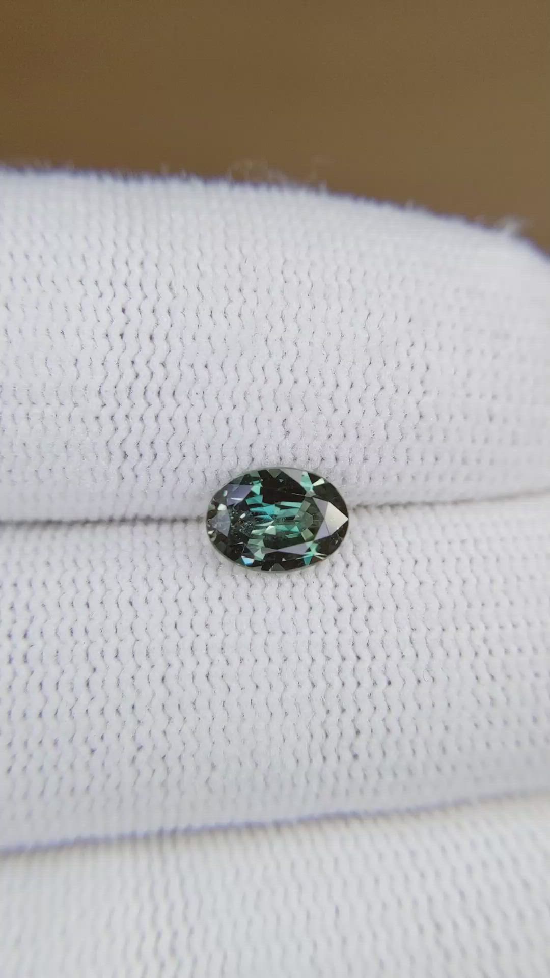 0.97 Ct. Alexandrite from Brazil Size Video