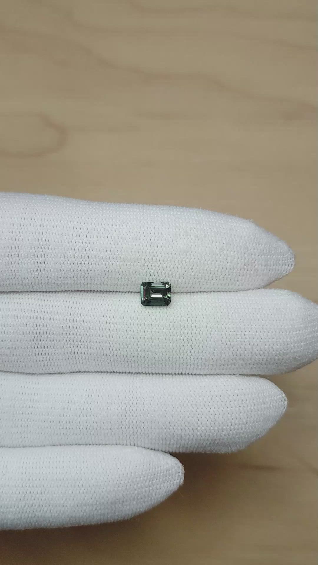 1.03 Ct. Alexandrite from Brazil Size Video