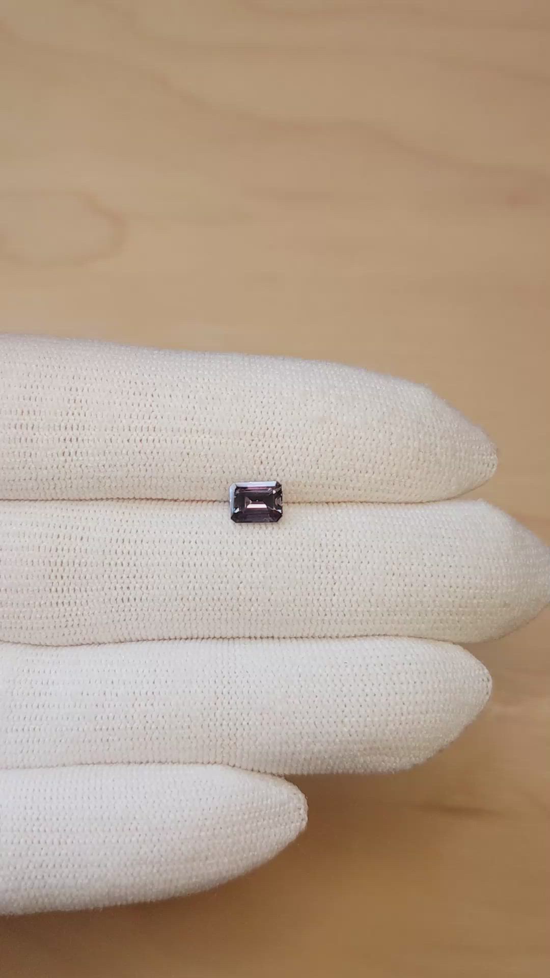 1.03 Ct. Alexandrite from Brazil Size Video