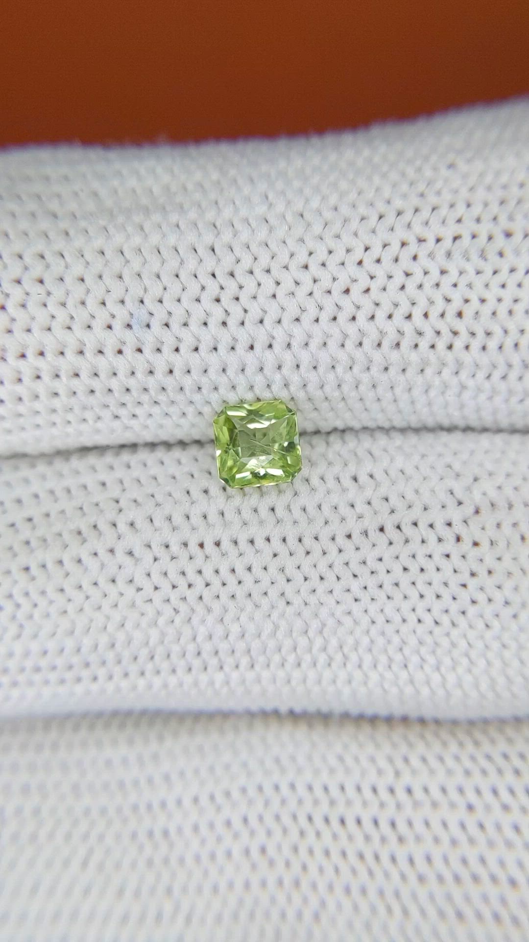 0.51 Ct. Green (Lime Green) Peridot from Pakistan Size Video