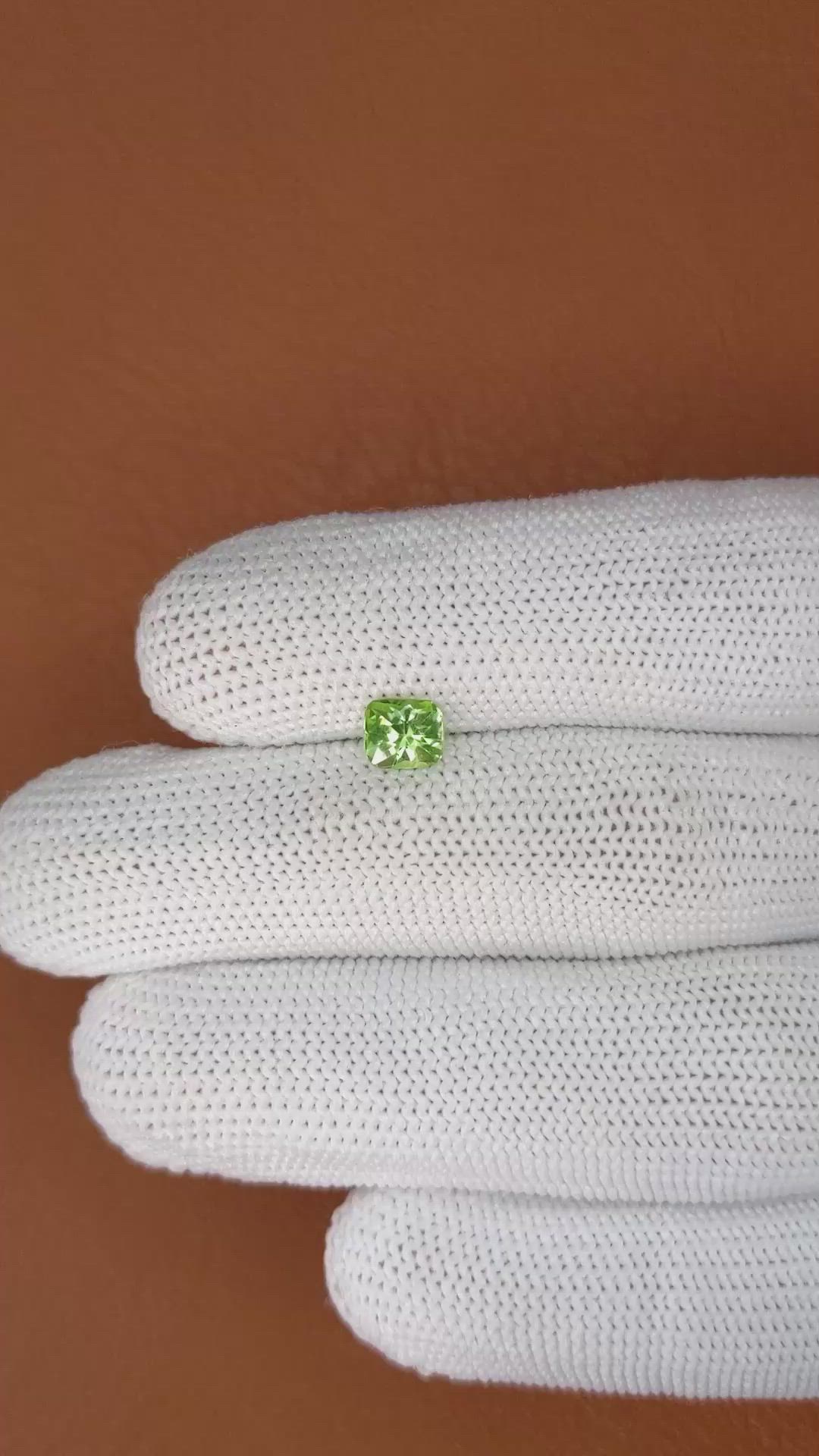 0.71 Ct. Green (Lime Green) Peridot from Pakistan Size Video