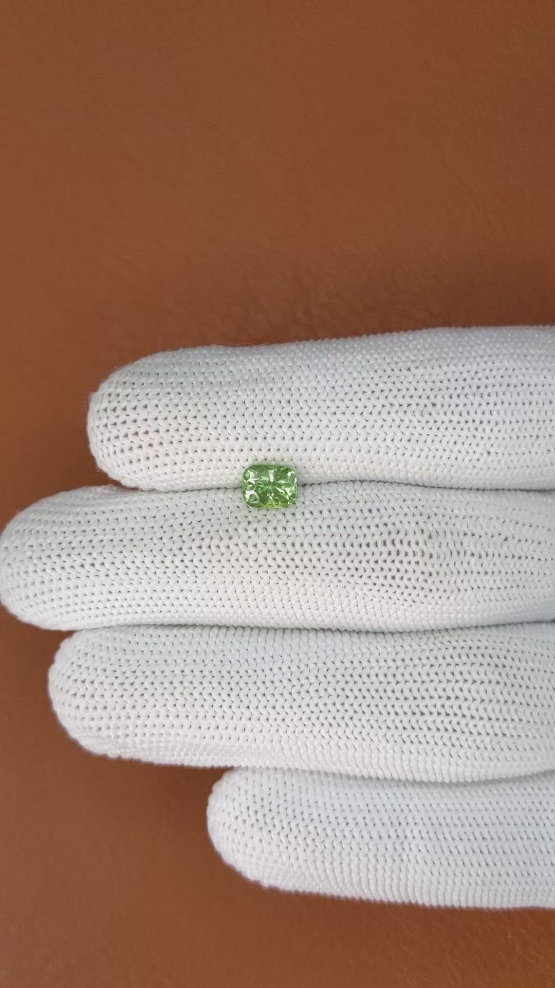 0.82 Ct. Green (Lime Green) Peridot from Pakistan Size Video
