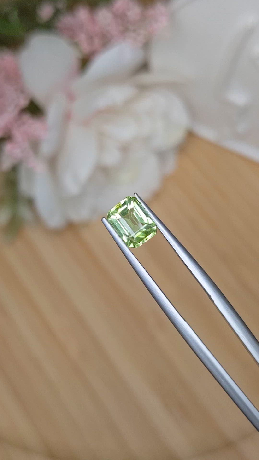 1.16 Ct. Yellowish Green Peridot from Pakistan Size Video