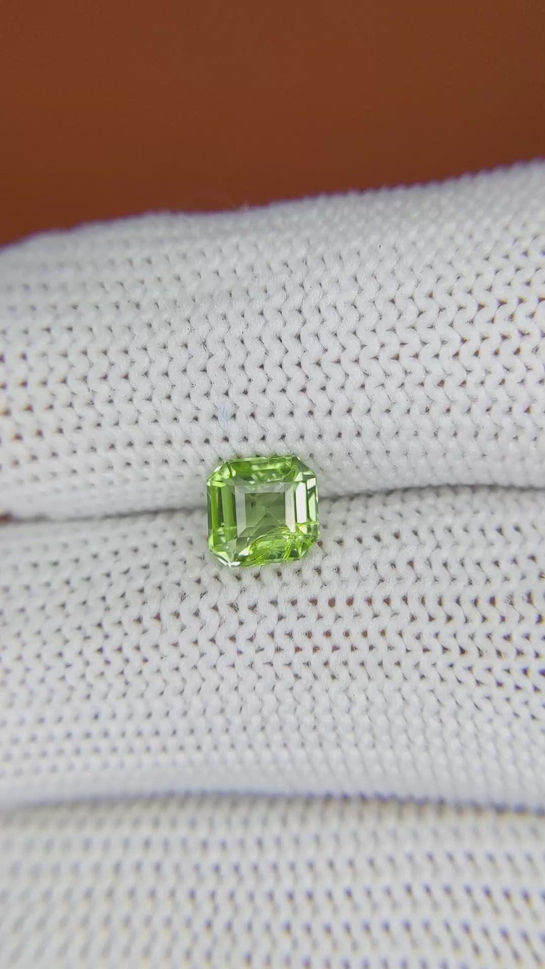 0.96 Ct. Yellowish Green Peridot from Pakistan Size Video
