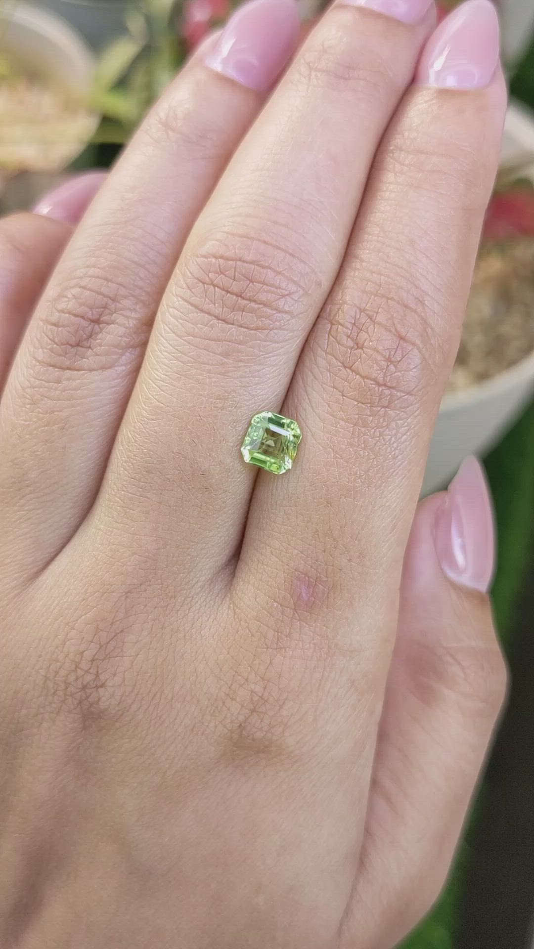 0.96 Ct. Yellowish Green Peridot from Pakistan Size Video