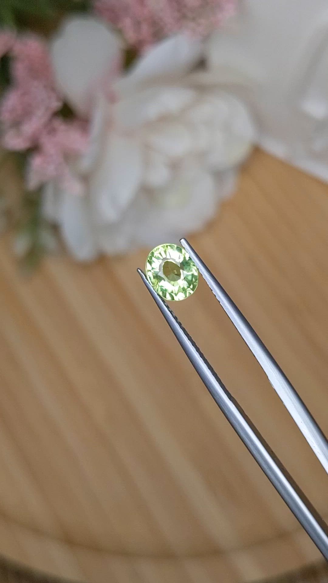 1.17 Ct. Green (Lime Green) Peridot from Pakistan Size Video