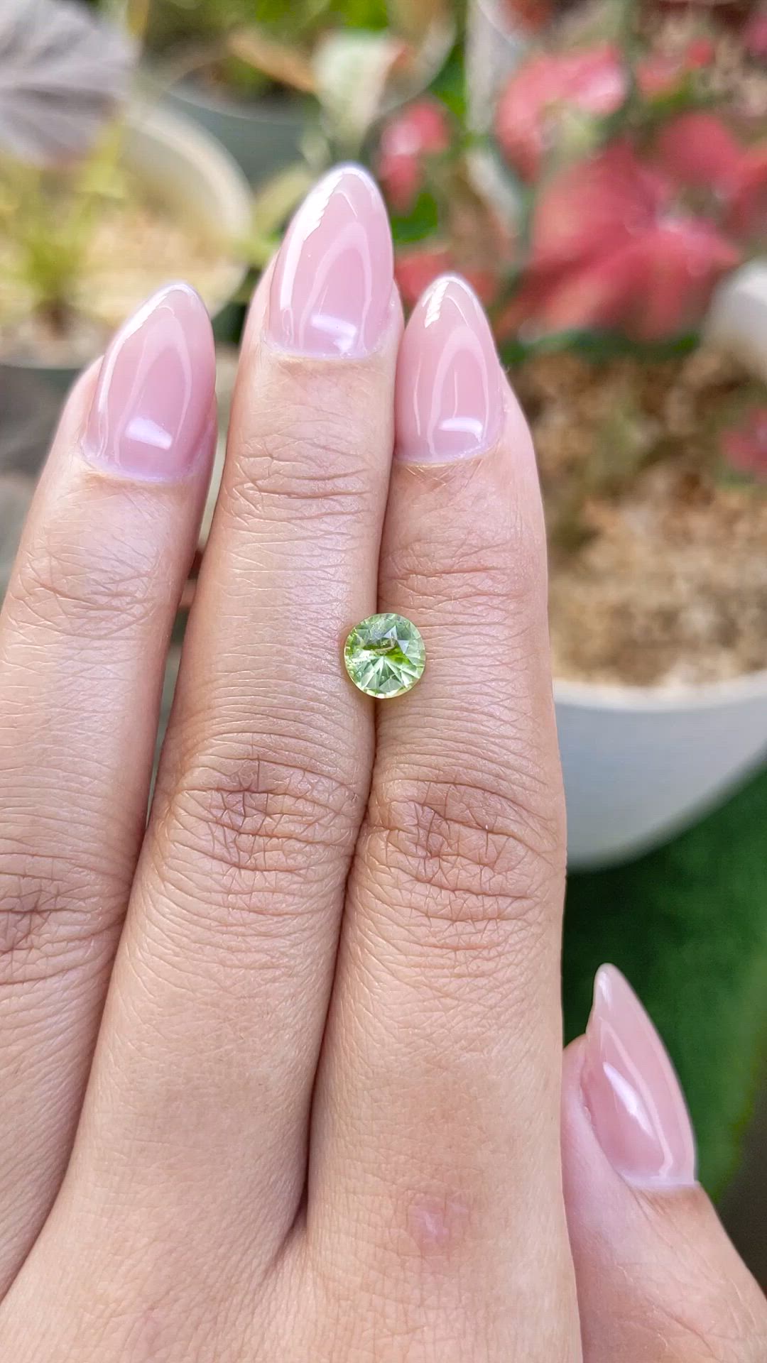 1.07 Ct. Yellowish Green Peridot from Pakistan Size Video